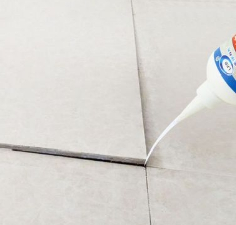 始兴瓷砖空鼓维修公司分享卫生间瓷砖脱落的原因可能有以下几点